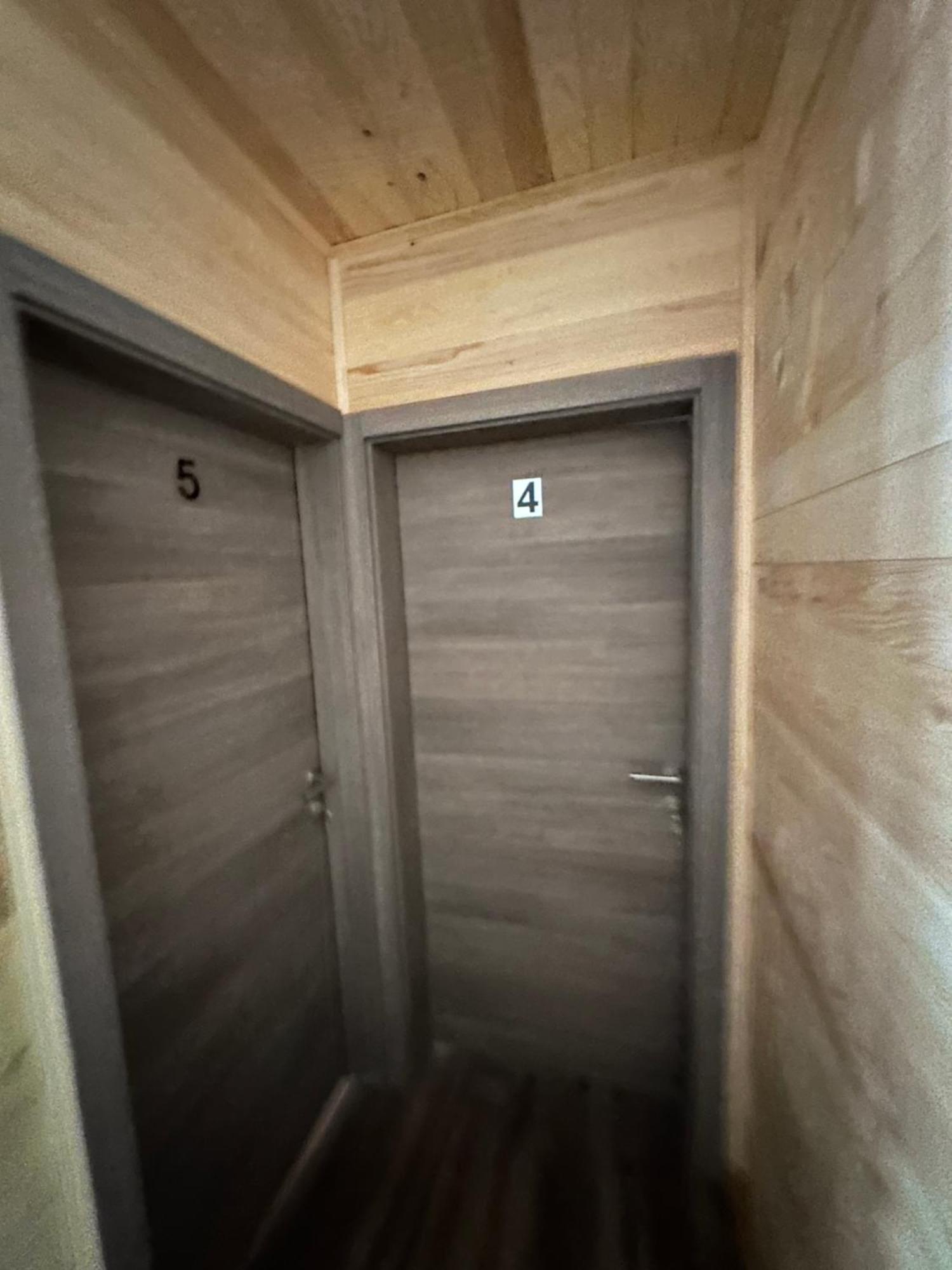 Bungalow House - 5 Rooms Zolaci 外观 照片