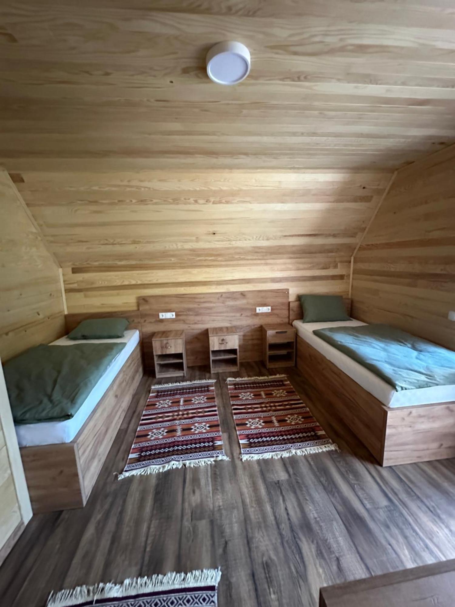 Bungalow House - 5 Rooms Zolaci 外观 照片